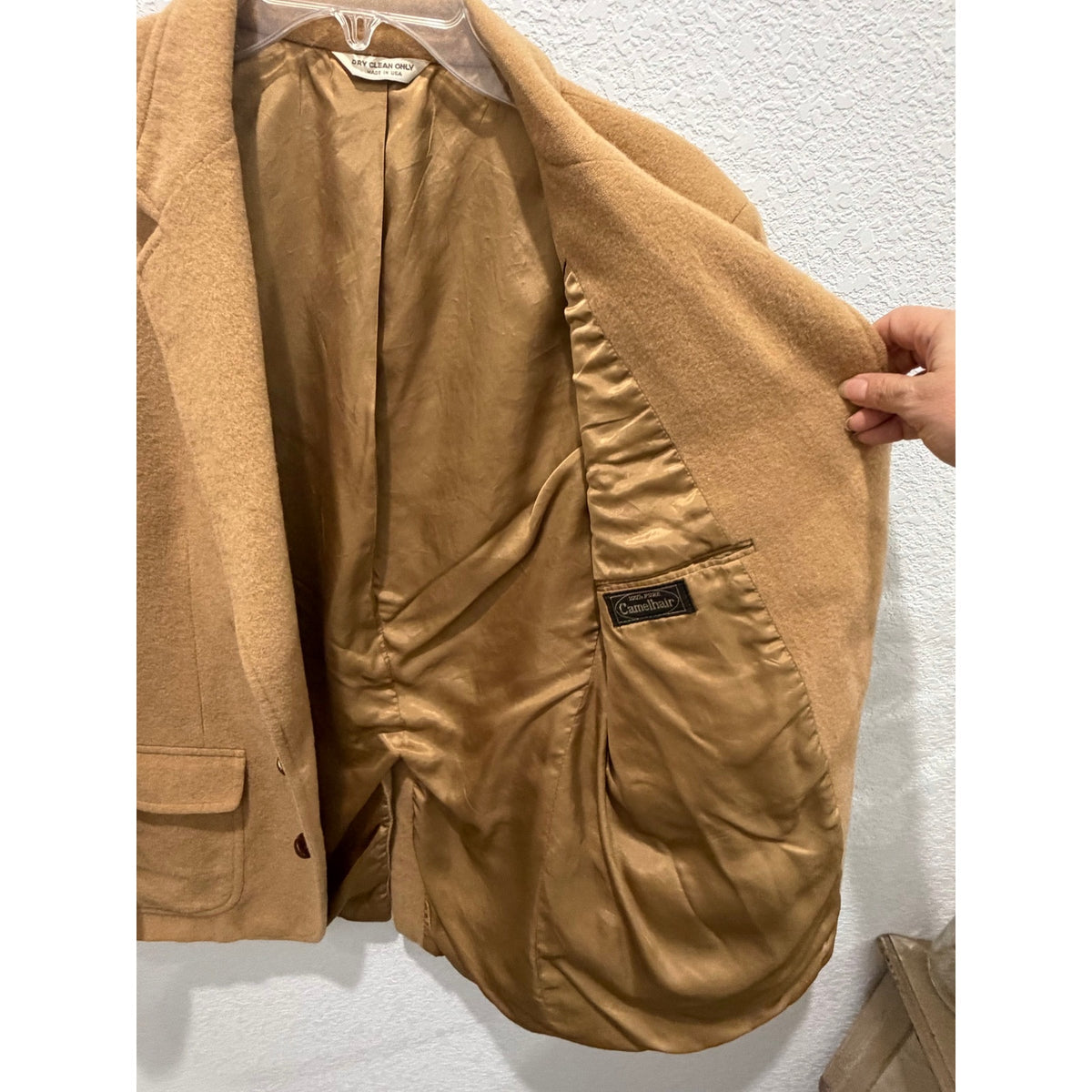 The Barrister Collection Vintage 100% Pure Camelhair Blazer Tan 38S