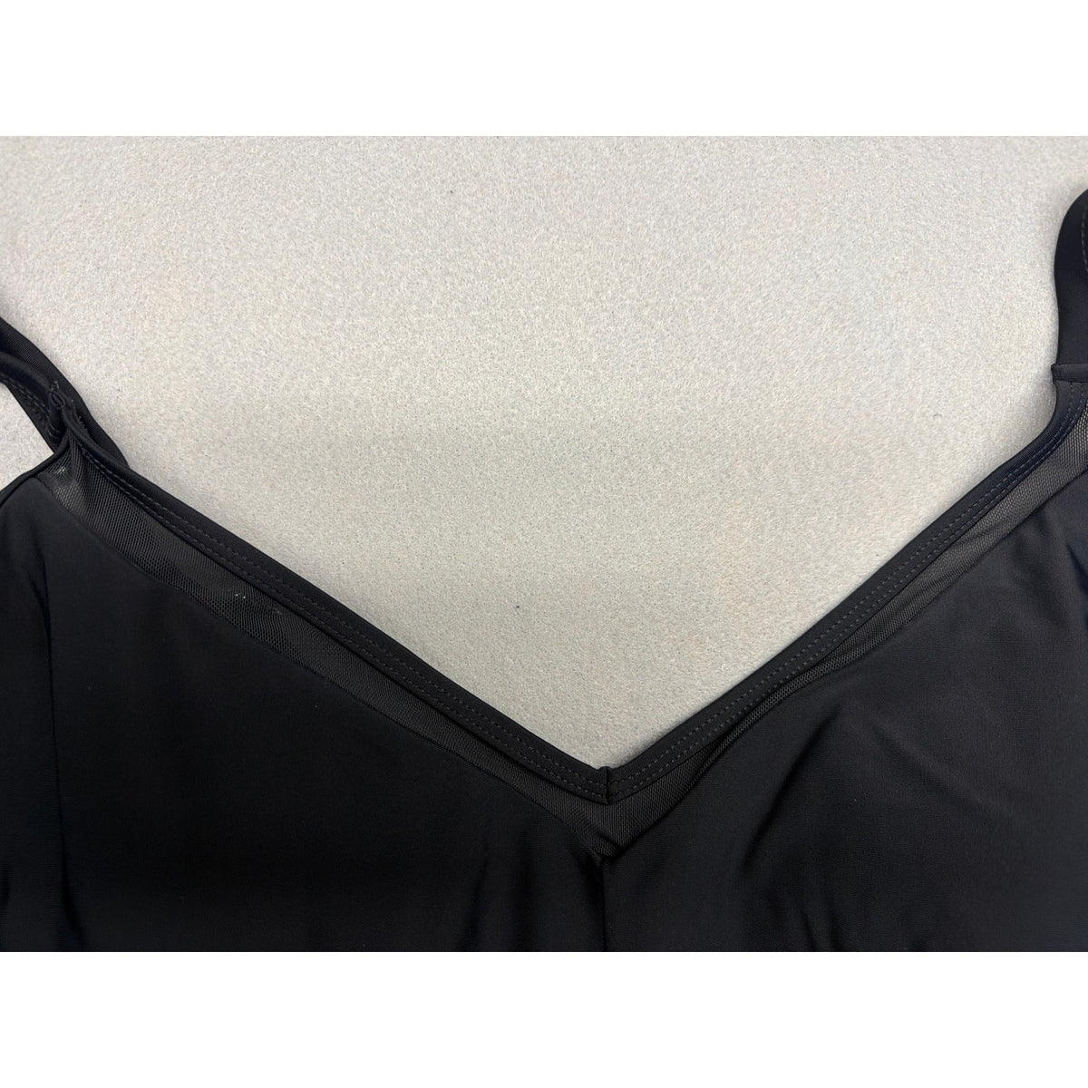 Smismivo Women's One Piece Ruched Waist Swimsuit with mesh V Neck Size XL