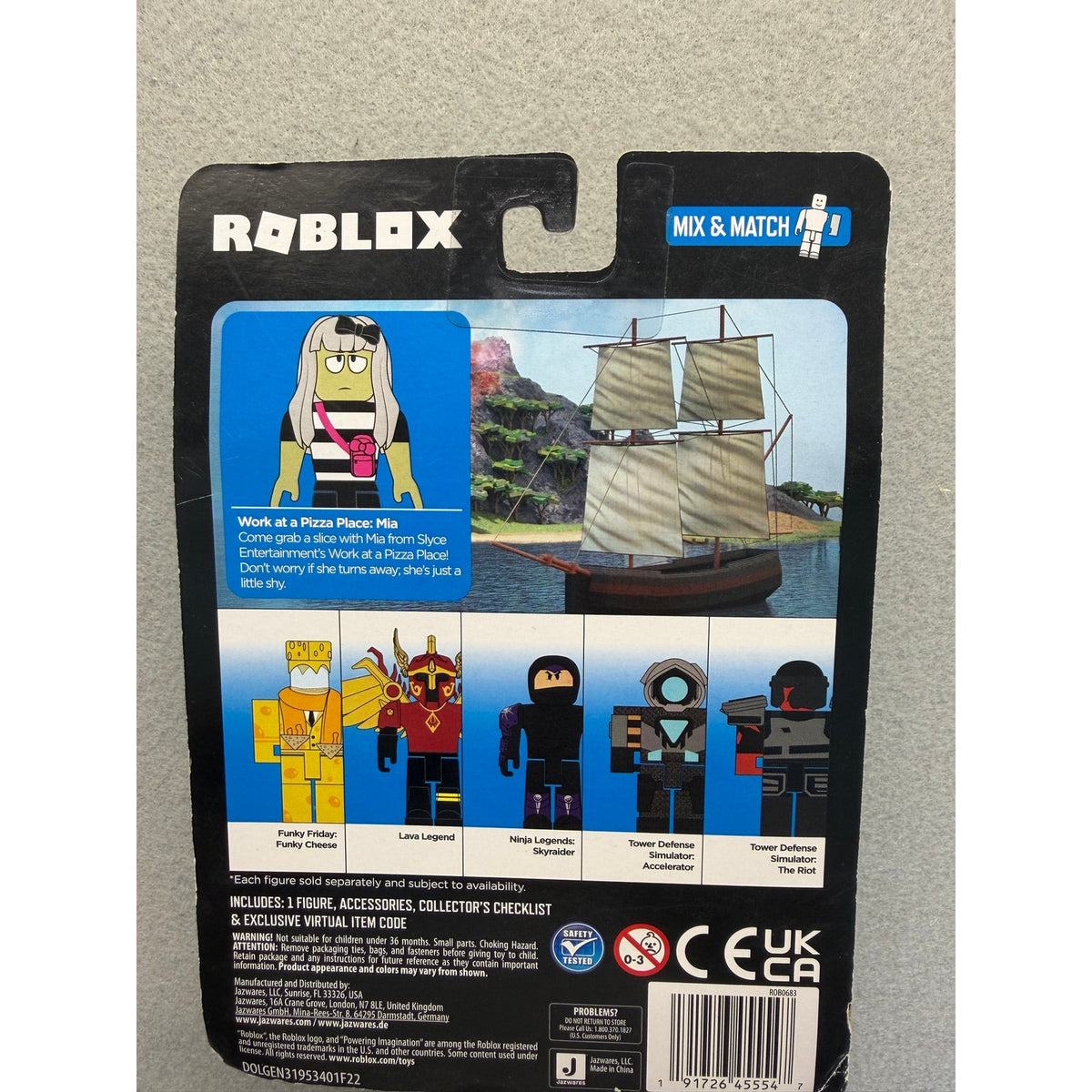 Roblox Jazwares 'Work at a Pizza Place: Mia' Figure Pack + Virtual Code