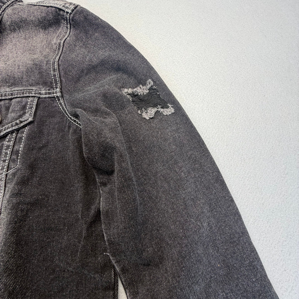 Women's Washed Distressed Cropped Raw Hem Black Denim Jacket Size S