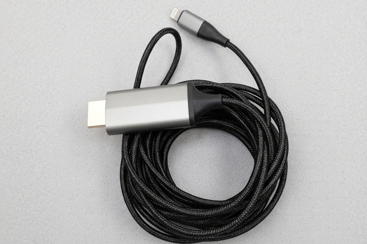 8 pin connector to HDMI adapter cable for phone and tablet 160 in (4 m)