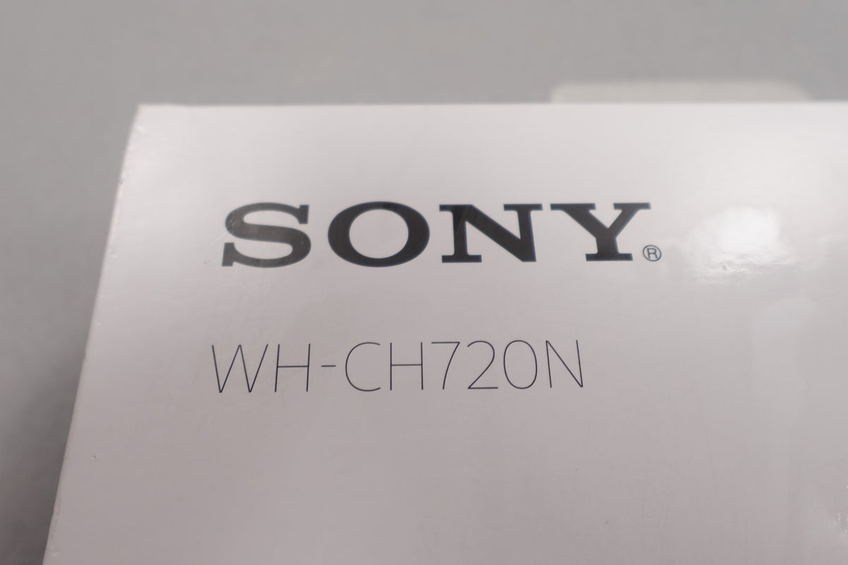 Sony Over Ear Noise Canceling Headphones WH-CH720N 360 Reality Audio