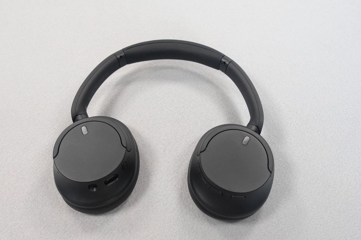 Sony Over Ear Noise Canceling Headphones WH-CH720N 360 Reality Audio