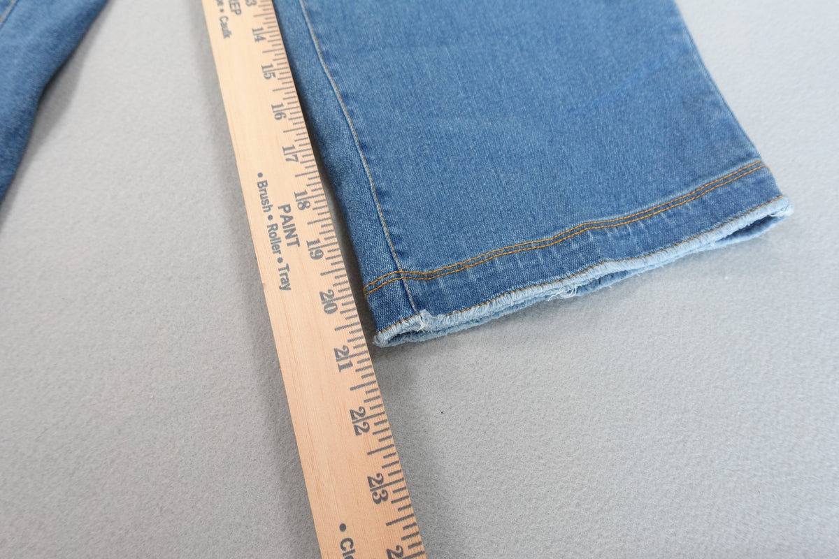 Women's Denim Cropped Capri Jeans with Frayed hem Size XL