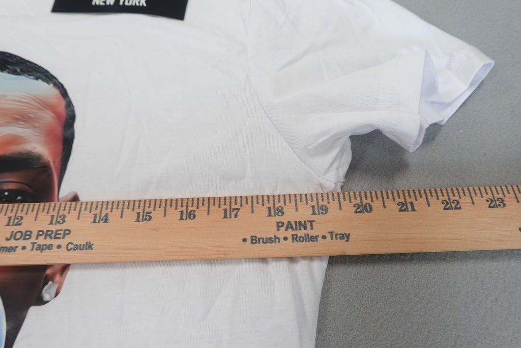 LaBron James Graphic Tee Size M