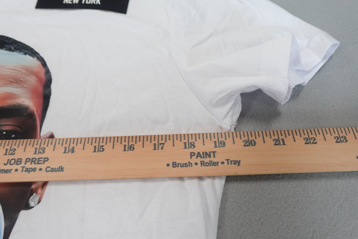 LaBron James Graphic Tee Size M