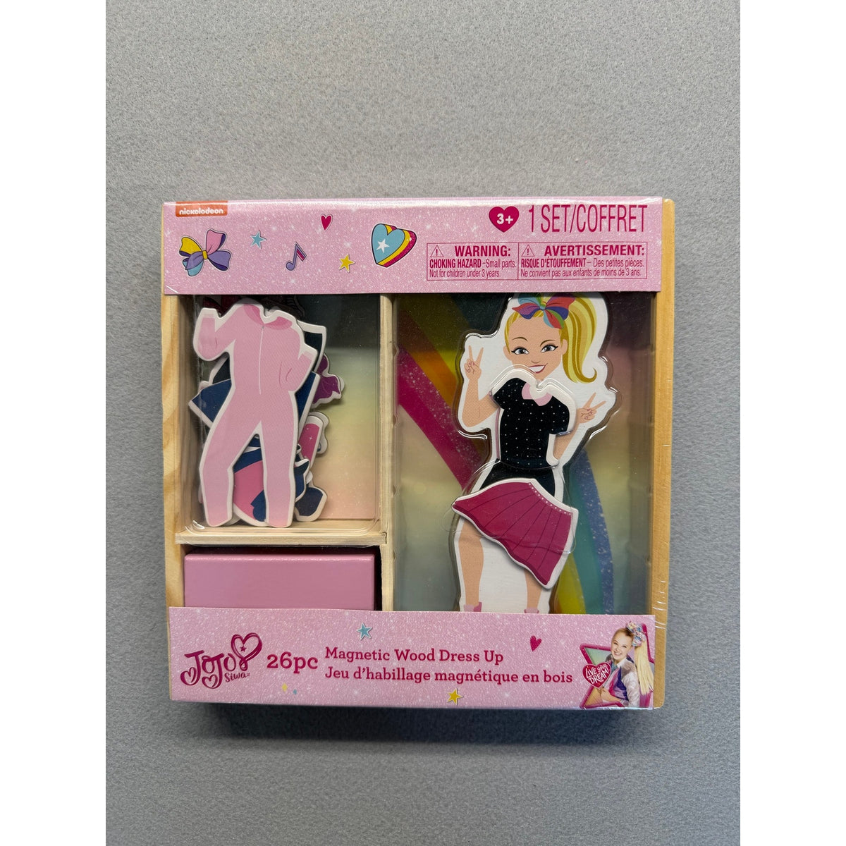 Nickelodeon JoJo Siwa 26pc Magnetic Wood Dress Up Set